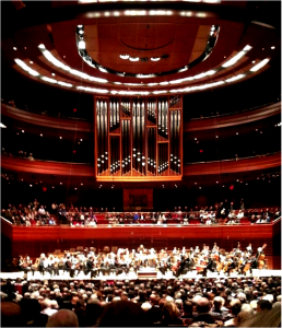  Peddie's orchestra visited the Philadelphia Orchestra at the Kimmel Center. Photographer: Lynna Ye '15