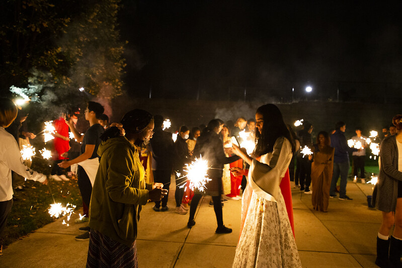 Peddie+Students+engage+in+the+celebration+of+Diwali+on+campus.