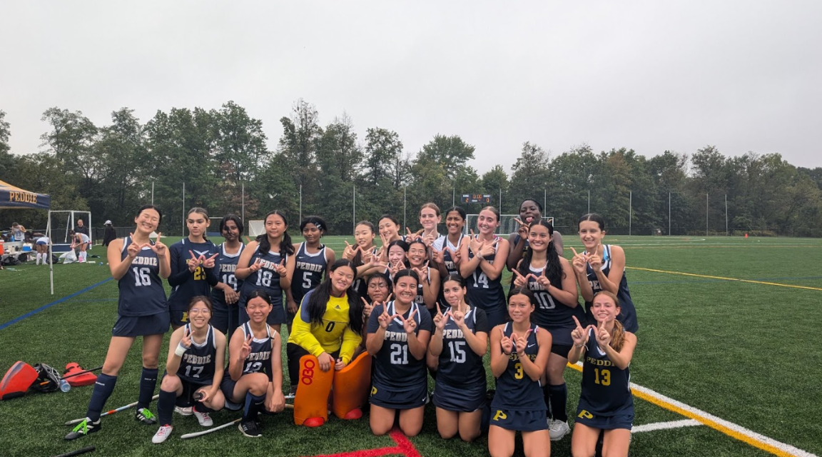 Girls JV Field Hockey: Ready to Make Their Mark on Blair Day