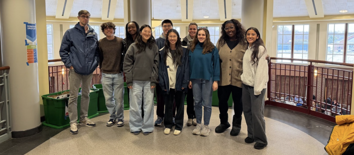 Ten FSS members (Photo: Julisa Lugo '26)